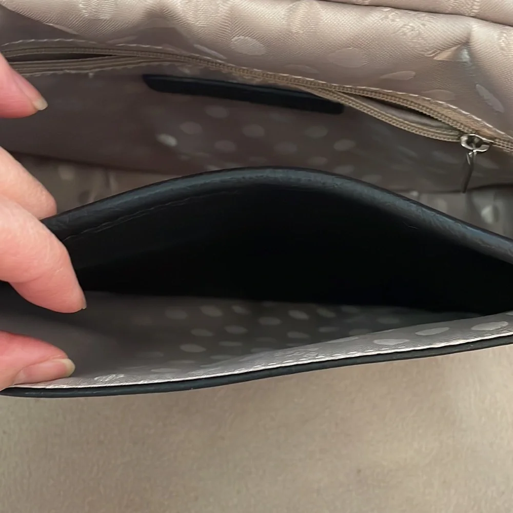 Madden Girl Black crossbody bag